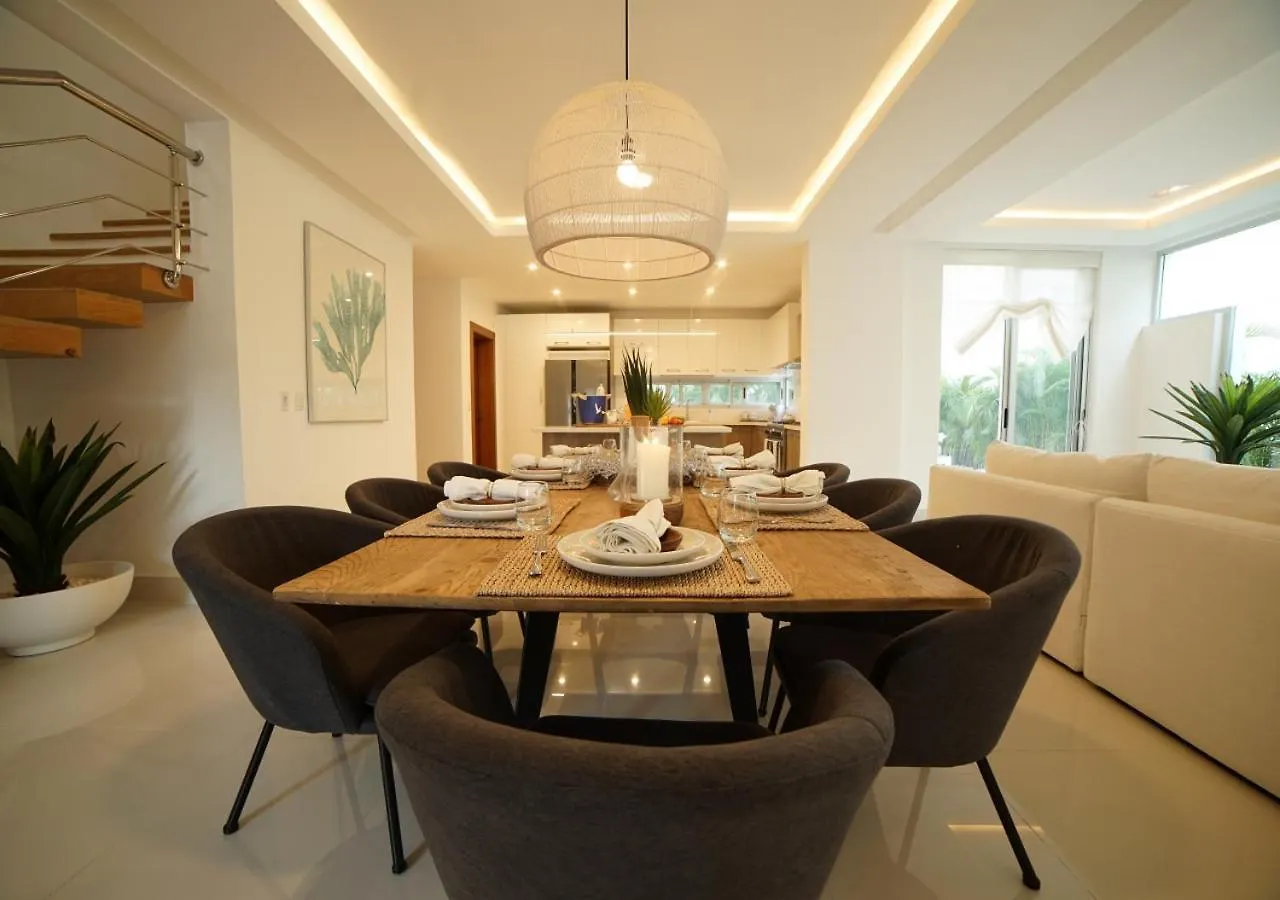 Stylish Luxury San Juan Lakes Villa In Gated Community In Downtown Punta Cana With Private Pool