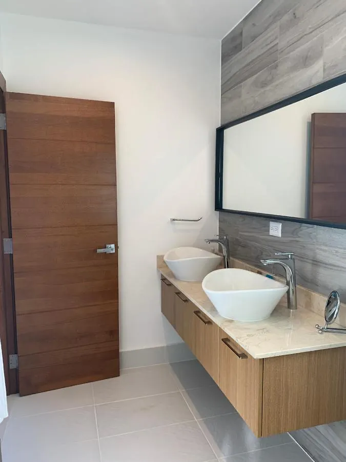 Stylish Luxury San Juan Lakes Villa In Gated Community In Downtown Punta Cana With Private Pool