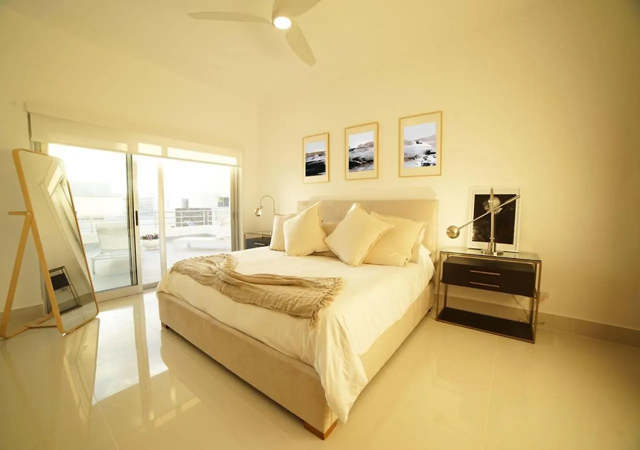 Stylish Luxury San Juan Lakes Villa In Gated Community In Downtown Punta Cana With Private Pool