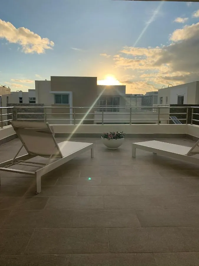 Stylish Luxury San Juan Lakes Villa In Gated Community In Downtown Punta Cana With Private Pool
