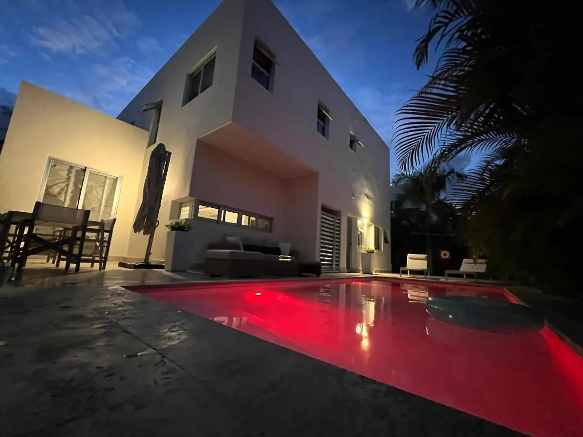 Stylish Luxury San Juan Lakes Villa In Gated Community In Downtown Punta Cana With Private Pool
