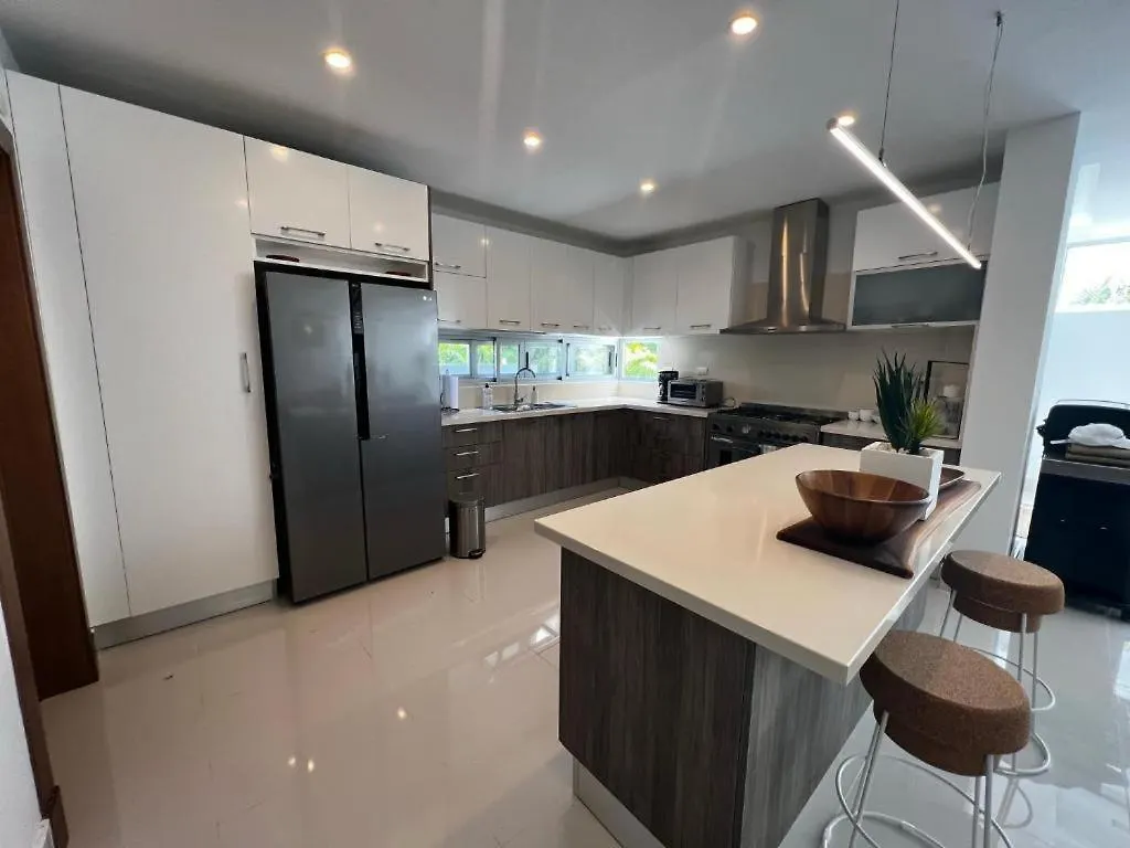 Stylish Luxury San Juan Lakes Villa In Gated Community In Downtown Punta Cana With Private Pool